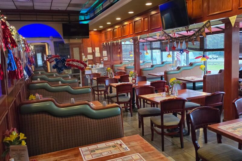 This Clinton Hidden Gem Turns an Ordinary Meal Into a Nostalgic Adventure