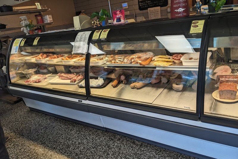 Old-World Brats And Smoked Meats Draw Shoppers To Thurn’s Butcher Shop In Columbus