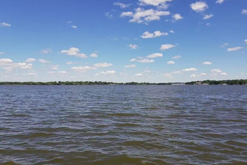 Weekend Crowds Keep Swelling In This Once-Sleepy Northern Illinois Lake Town