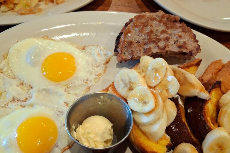 This Harrisburg Institution Has Earned Thousands of Reviews for Homestyle American Cooking