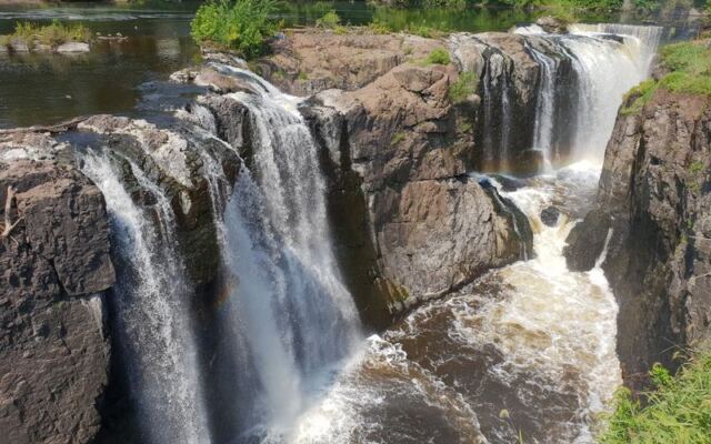 Paterson, New Jersey, Has a 77-Foot Waterfall You Don’t Pay to See