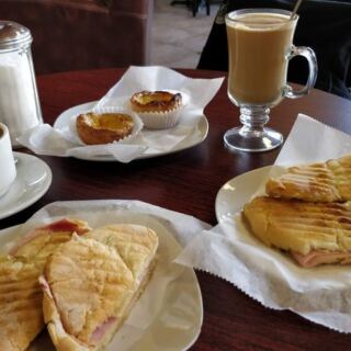 9 Portuguese Bakeries Around New Bedford, Massachusetts Where Sweet Bread Comes Out Warm