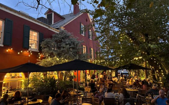 This Historic St. Augustine Restaurant in Florida Serves Dinner Inside a Famously Haunted 1790s Inn
