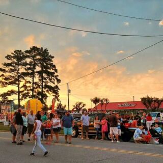 An Afternoon Slips Away in This Small North Carolina River Town With a Walkable Downtown