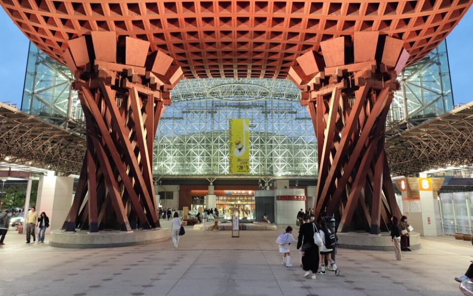 15 Most Beautiful Train Stations in the World