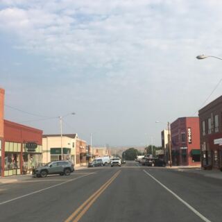 12 Tiny American Towns Where A-List Celebrities Quietly Live