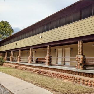 Medicine Park’s Plantation Inn Is a Rumored-Haunted Cobblestone Stay Right on Medicine Creek