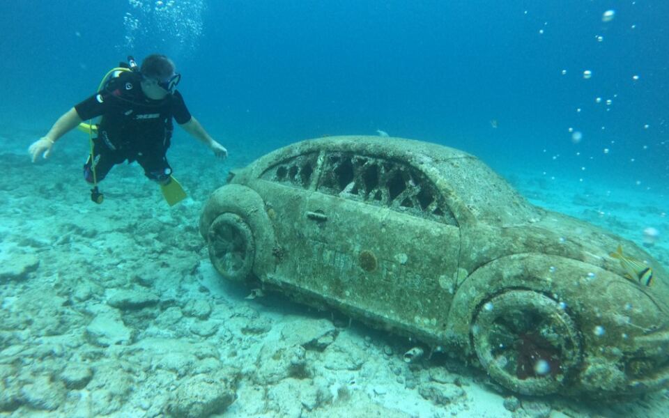 20 Incredible Places Hidden Beneath the Water Around the World