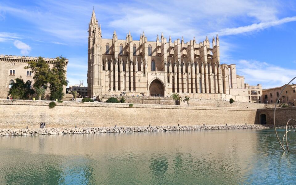 15 Most Peaceful Cities in the World in 2026