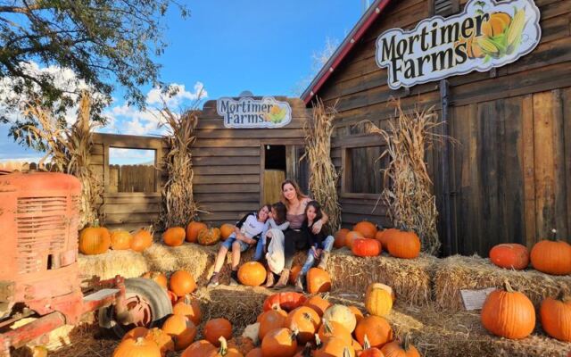 Sip Hot Cider and Pick Fall Pumpkins at Mortimer Farms in Dewey, Arizona