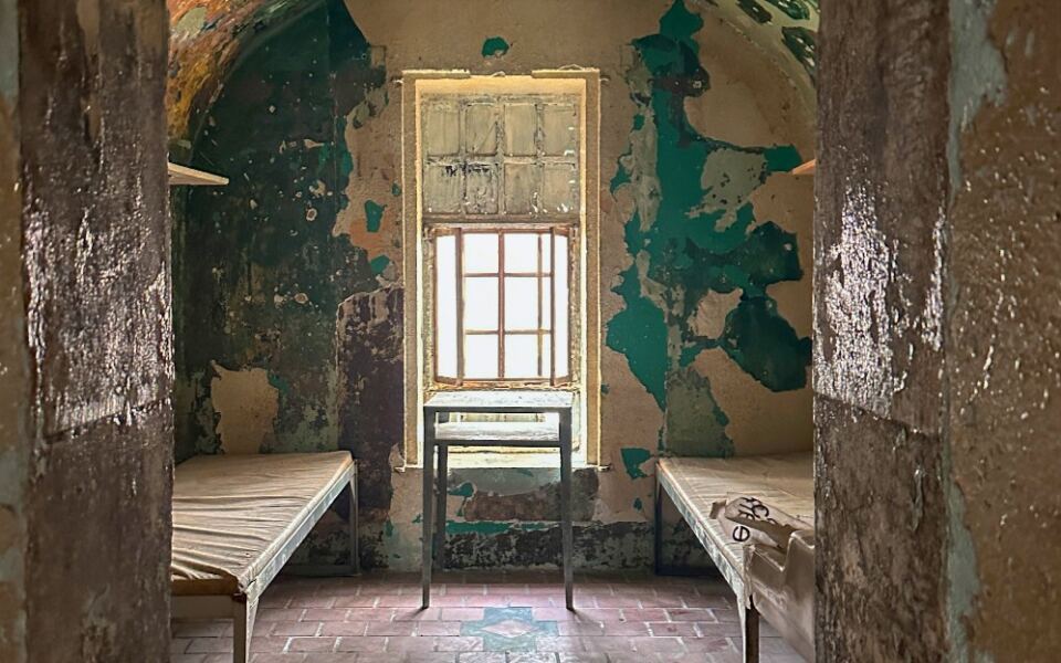 Missouri’s Infamous 1836 Prison Now Welcomes Overnight Ghost Hunters