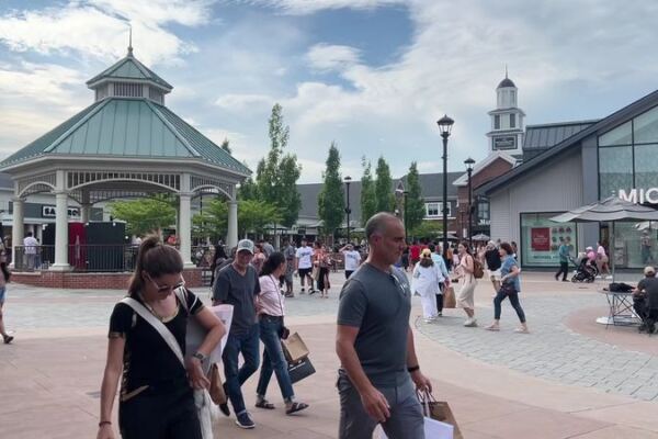 Woodbury Common Is Where a Quick Sneaker Stop Becomes a Day of Designer Deals and Food Hall Treats