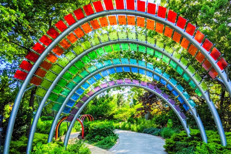 12 Kansas Arboretums and Botanical Gardens Worth Visiting