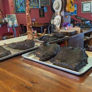 Smoked Ribs Make This New Jersey Farmers Market Worth a Lunch Detour