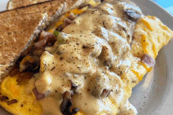 Once You Try the Monster Omelets at This Minnesota Cafe, Every Other Breakfast Feels Like a Letdown