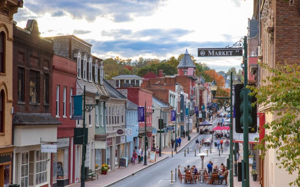 14 Affordable Small Towns Worth Considering for Your Retirement Years