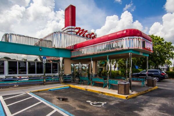 Some Diners Just Serve Food, but This Fort Myers Spot Still Feels Like 1957