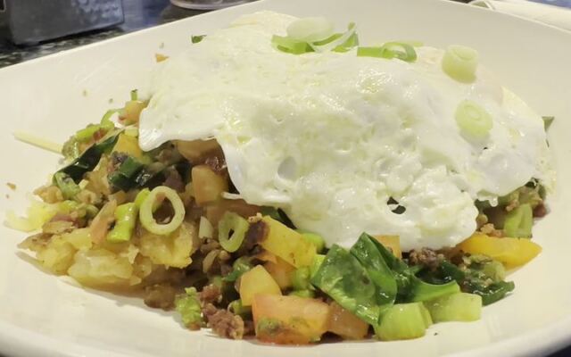 This Family-Owned South Carolina Diner Serves Generous Breakfast Skillets All Day, Including One Loaded With Gyro Meat