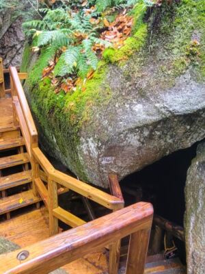 This New Hampshire Gorge Has 11 Boulder Caves You Can Explore