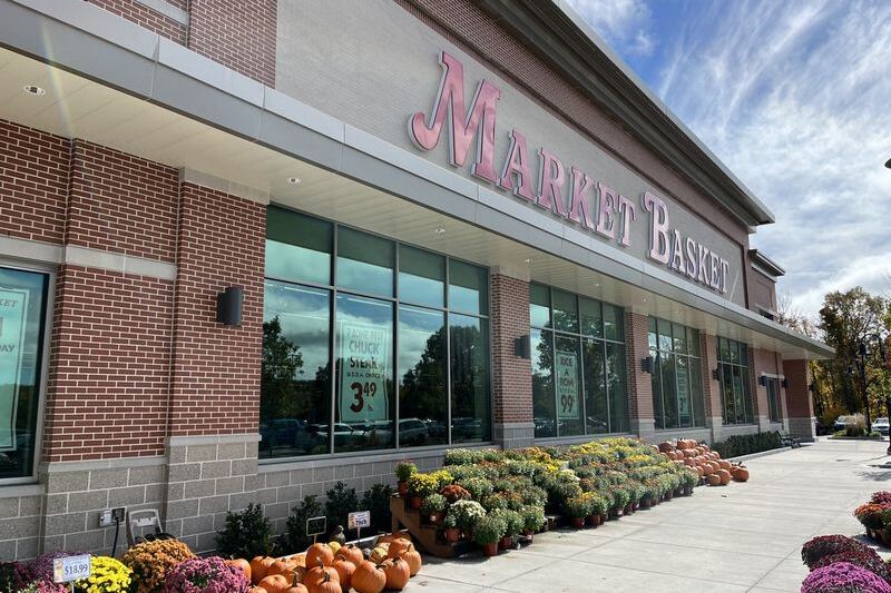 Frugal Rhode Islanders Drive Past Closer Supermarkets for Their Weekly Grocery Haul at This Family-Owned Store