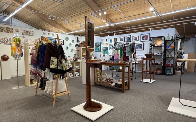 Hammer Hot Iron Into Your Own Hook During a Class at This Tennessee Forge
