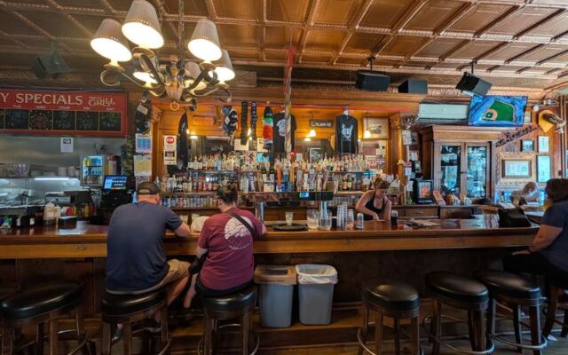 This Minnesota Supper Club Has Been Serving Hearty Comfort Food Since the 1930s, and the Dining Room Hasn’t Changed One Bit