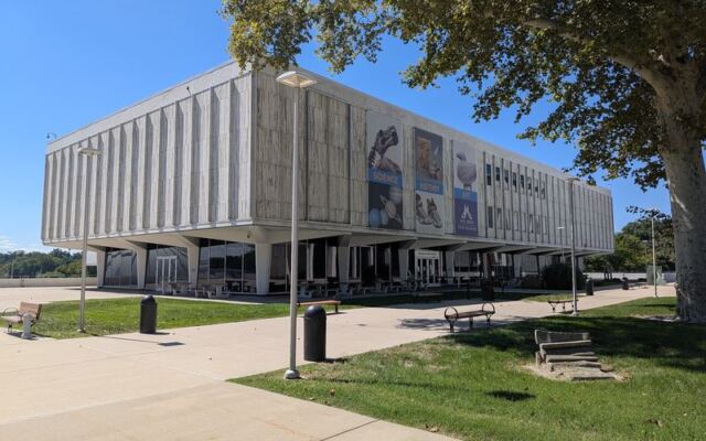 The Free New Jersey State Museum Traces Lenape History Through Everyday Objects