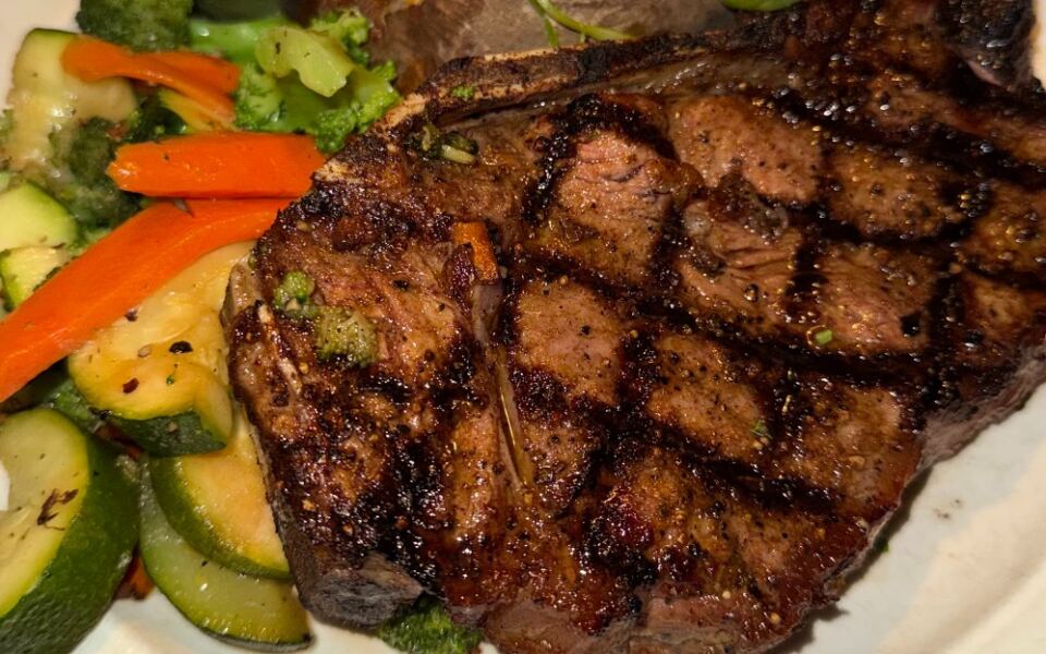 This Renton Steakhouse in a 1901 Brick Building Serves Tender, Fairly Priced Filets Without the Seattle Traffic