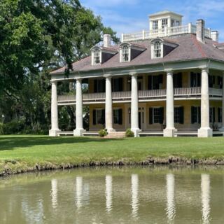 This Louisiana Historic Estate Has 38 Acres Of Gardens And Roaming Peacocks