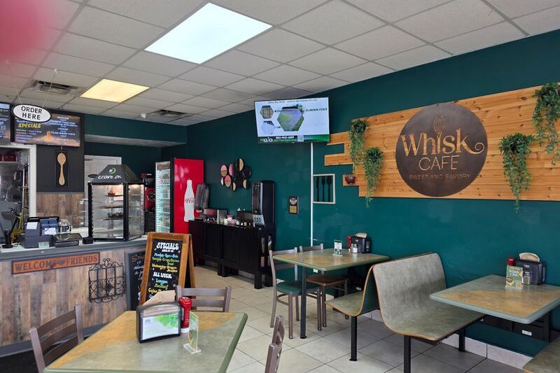5 Florida Small-Town Spots Where the Bike Trail Runs Right by a Homemade Pie Counter