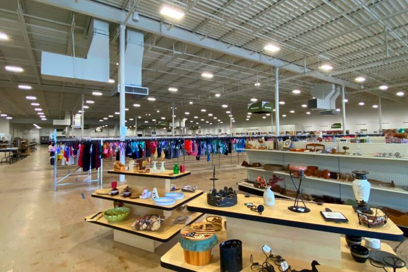 11 Massive Pennsylvania Thrift Stores That Shoppers Say You Can Spend Hours Exploring